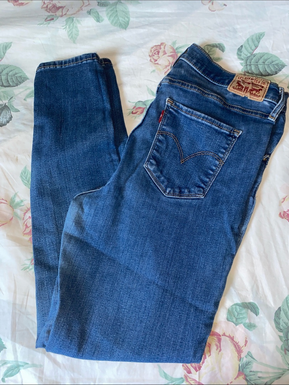 Levi's Women's Dark Blue Skinny Jeans